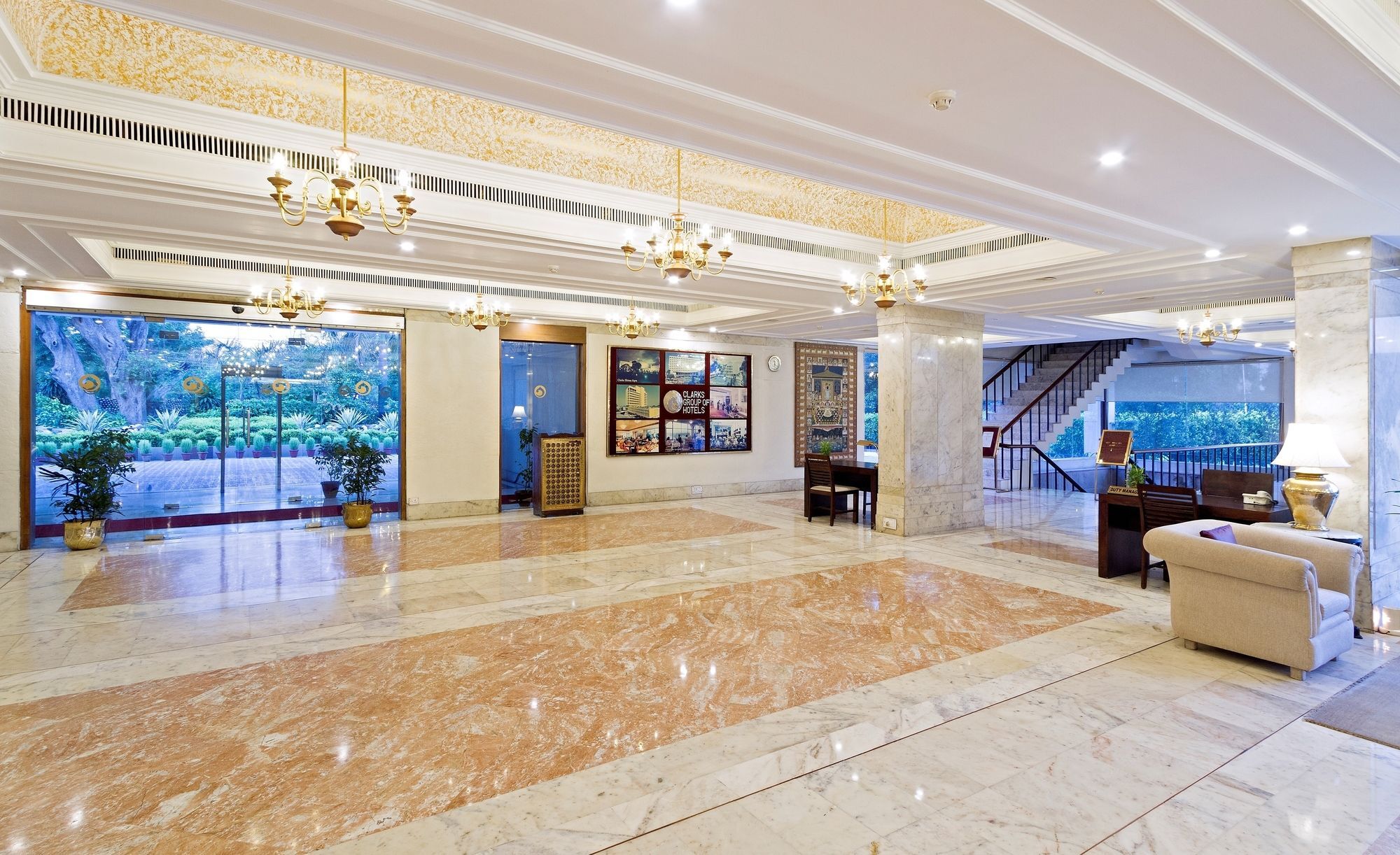Hotel Clarks Avadh Lucknow Esterno foto